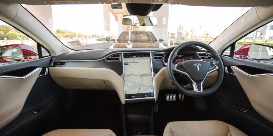 Торпедо Tesla Model S P90D 2016 года  (AU) (фото 12 из 12)